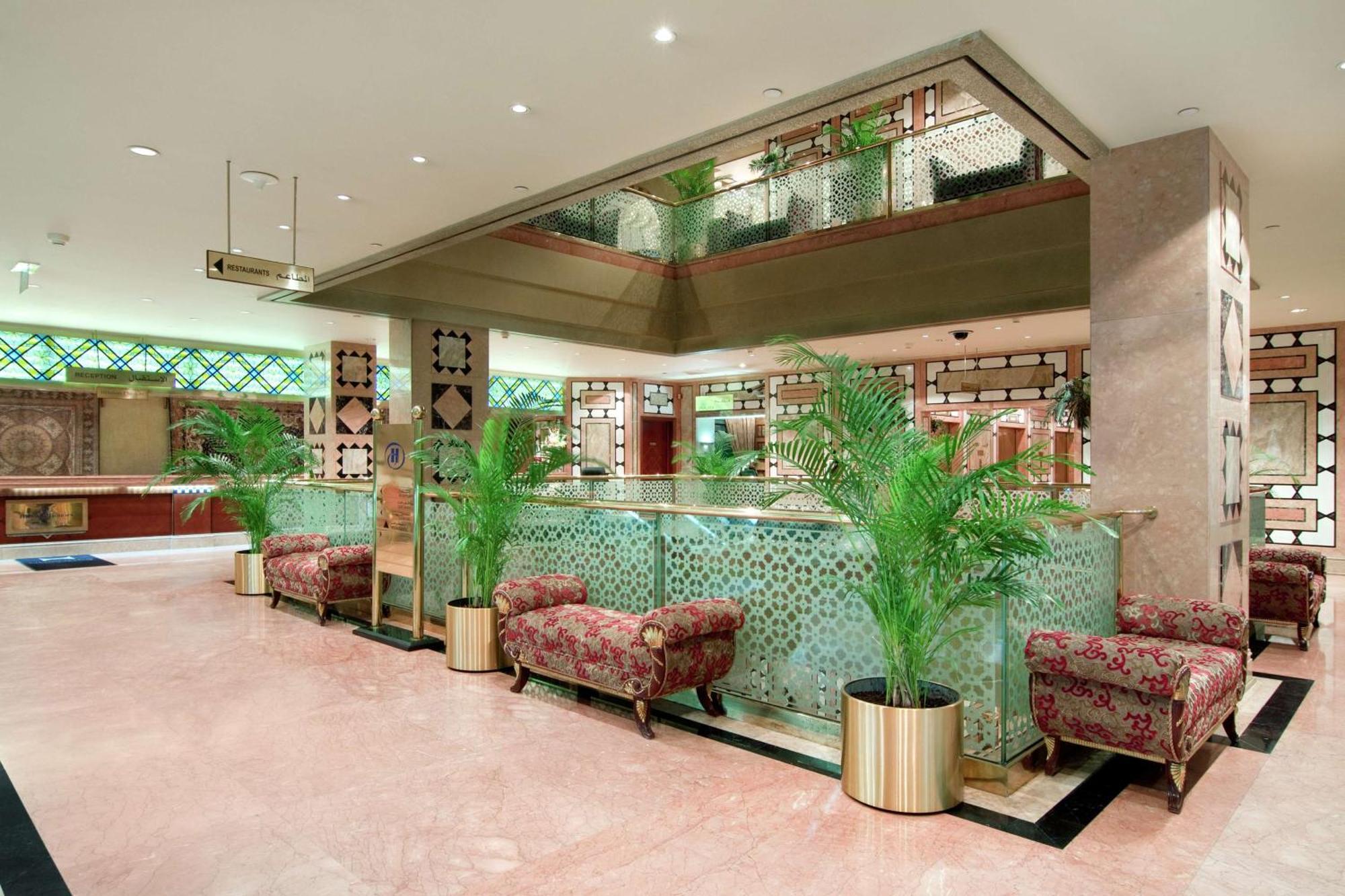 Madinah Hilton Hotel Медина Екстериор снимка
